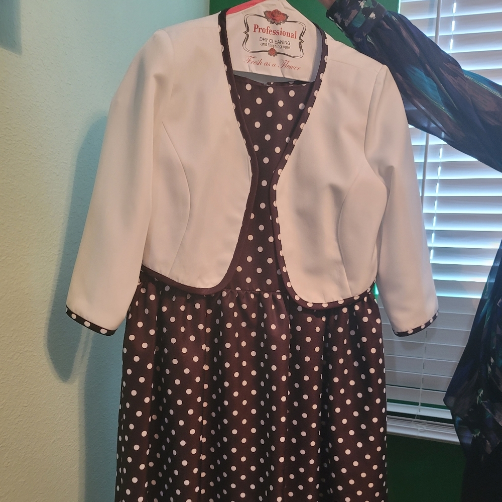 Women's Brown & White Polka-dot Two Piece Suit Dress (Dress & Jacket)